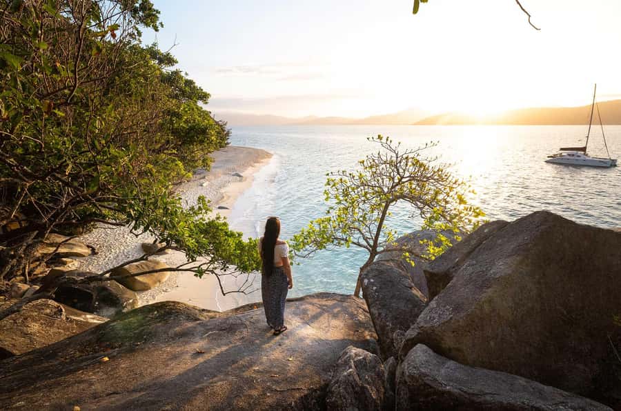 Fitzroy Island: Full-Day Ferry & Snorkel Safari Guided Tour - Cairns to Fitzroy: the 8:00 AM ferry and the 45-minute reality