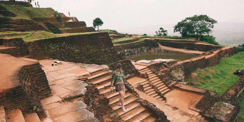 From Colombo: Sigiriya and Dambulla Day Trip with Safari - Wildlife viewing or a village-style experience: pick your flavor