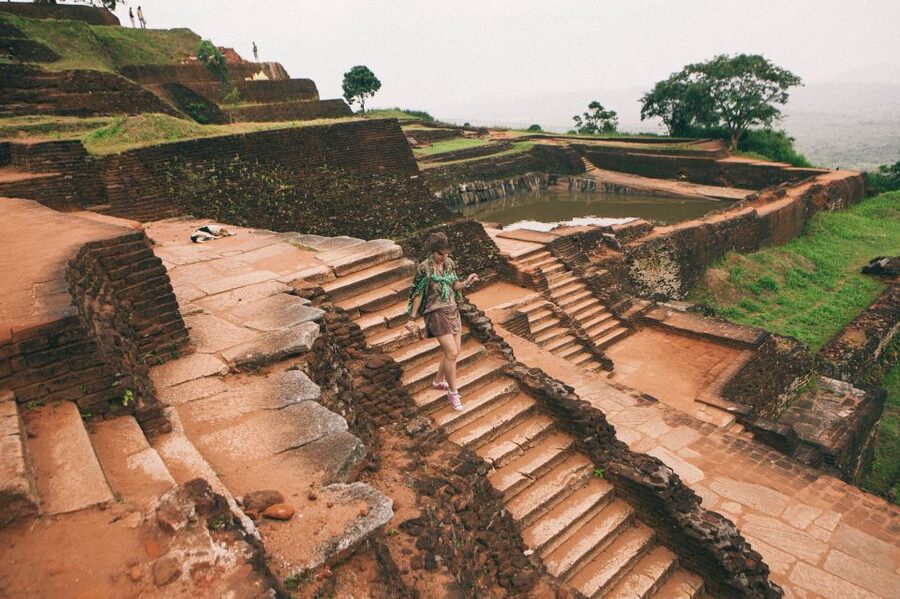 From Colombo: Sigiriya and Dambulla Day Trip with Safari - What to pack and how to avoid temple headaches