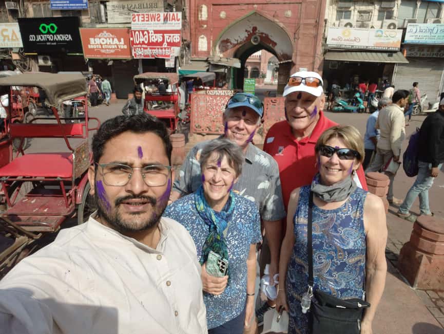 From Delhi: 4-Day Golden Triangle & Ranthambore Tiger Safari - Guides, ticket help, and the Monday Lotus Temple curveball
