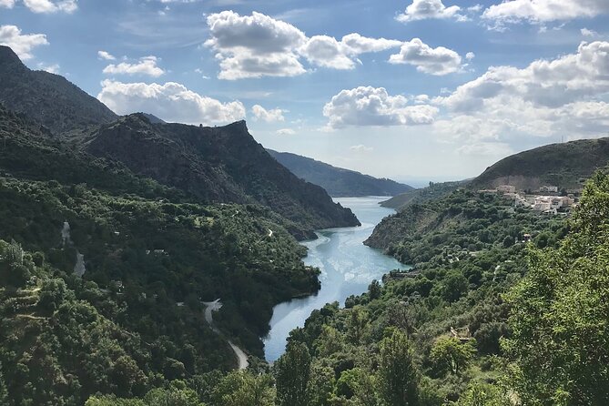 From Granada: Sierra Nevada Safari tour up to 2500 meters high - Short walks and mini-hikes that stay manageable