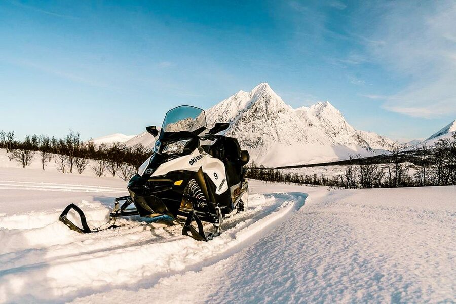 From Tromsø: Snowmobile Safari in the Lyngen Alps - Photo Tips That Keep You Moving