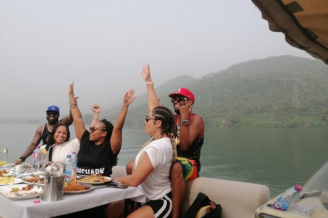 Full-Day Accra Safari and Boat Cruise Private Tour - Pickup and the 8:00 am start: the logistics that matter