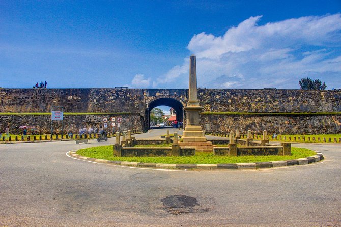 Galle Day Trip with River Safari, Sea Turtle & Stilt Fishermen - Bentota River Safari: mangroves, bats, and sharp wildlife spotting