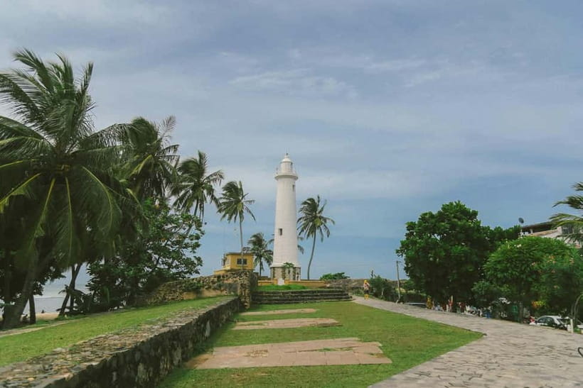 Galle Private Day Tours with Sea Turtles visit & Boat Safari - Entering Galle Fort: UNESCO streets, photos, and a relaxed walking plan