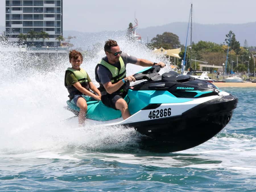 Gold Coast: 1-hour Jet-Ski Safari -No Slow Zones + Free Pics - South Stradbroke Jet-Ski Safari: fast water, real scenery