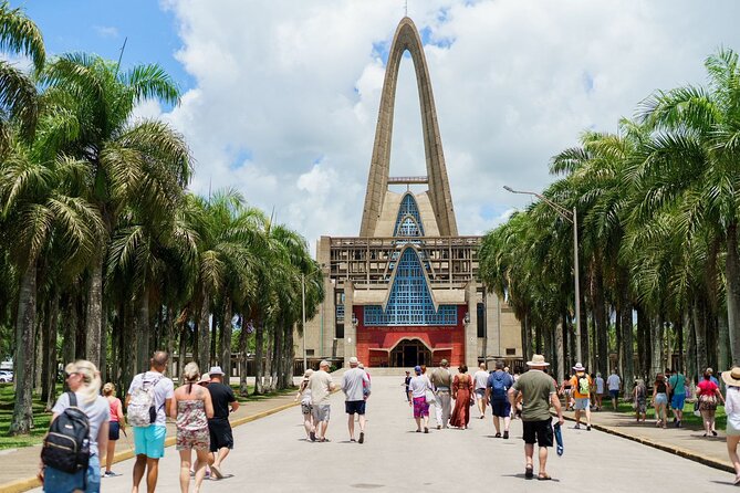 Half-Day Cultural Safari - Higüey city time plus markets, houses, and hands-on crafts