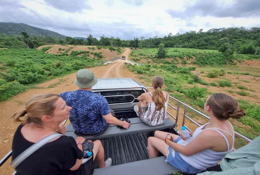 Hua Hin: Kui Buri Elephant Safari Private Tour - What to bring (and what to skip) for a dusty, sun-heavy safari