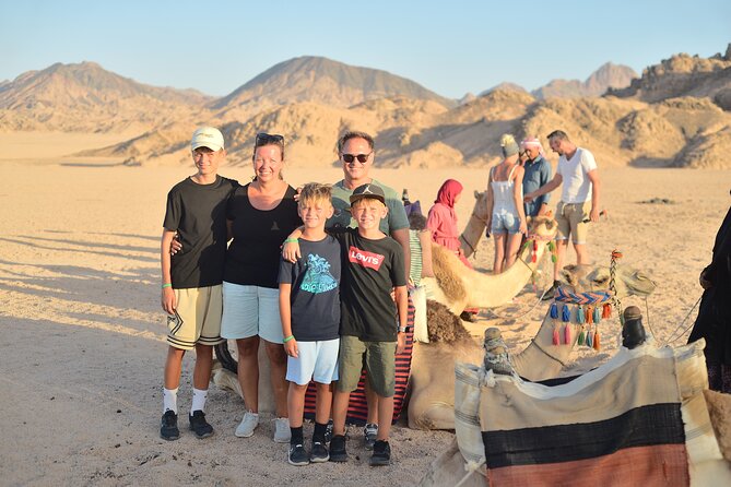 Hurghada: 4x4 Jeep Safari, Starwatching, Camel Ride & Dinner - Group size: small enough to feel personal