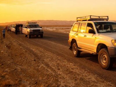 Hurghada: 6-Hour Jeep Desert Safari, Dinner, and Show - Jeep and 4WD dune driving: mirages, Red Sea views, and staying sane