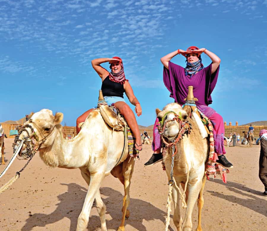 Hurghada: Safari Jeep & Camel Ride with BBQ Dinner & Show - Pickup from your Hurghada hotel: how the timing usually works