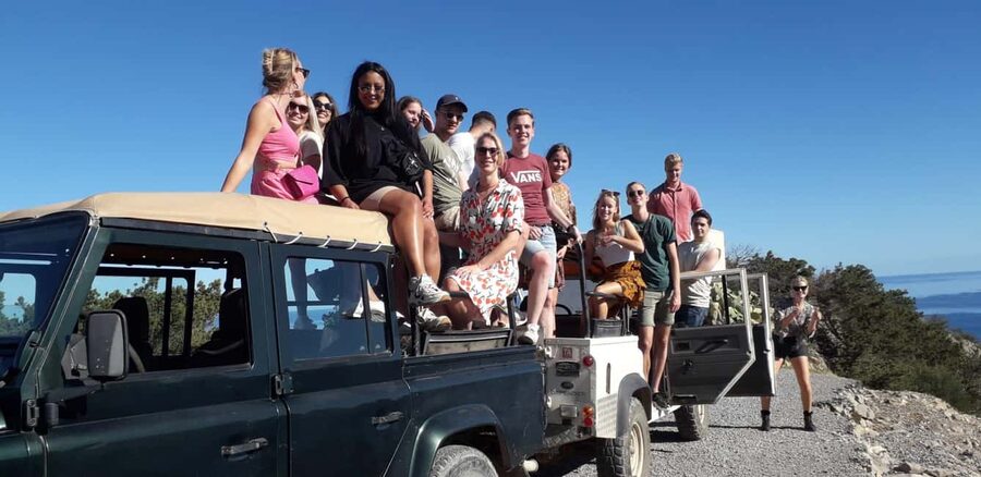 Ibiza: Jeep Safari Island Exploration - Picnic lunch: what’s in the baguette and why it works