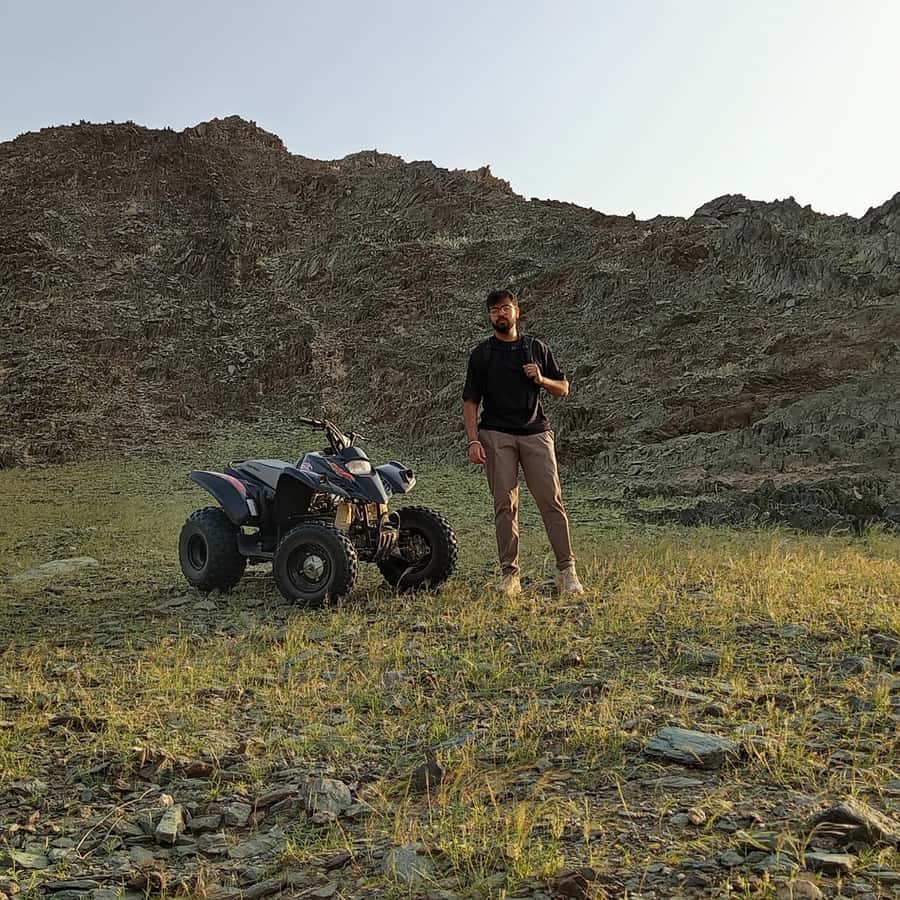 Jeddah Desert Safari: Quad Biking, Camel Farm & Sunset Views - What to Pack and What to Plan For
