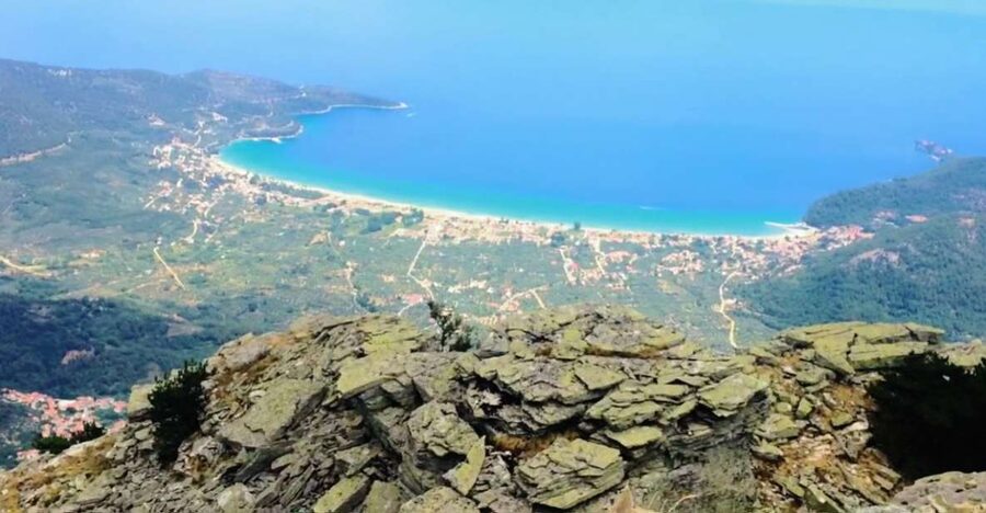 Jeep Safari in Thassos Mountain with picnic fruits & wine - Dioskouri rock formations: when the mountain looks wild