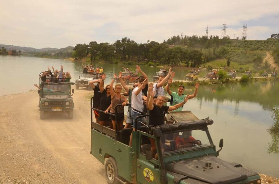 Jeep Safari-Lunch-Boat-Canyon-Waterfall-Foam,Water Party - The crew style: why guide nicknames matter on a bumpy day