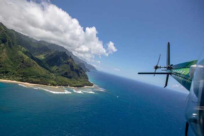 Kauai Deluxe Waterfall Safari: Helicopter Tour - Safety and comfort: what the best reviews keep repeating