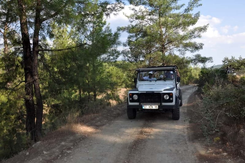 Kemer: Jeep Safari Tour with Lunch at Riverside - Rural Village Stops: Traditional Houses and Real Daily Life