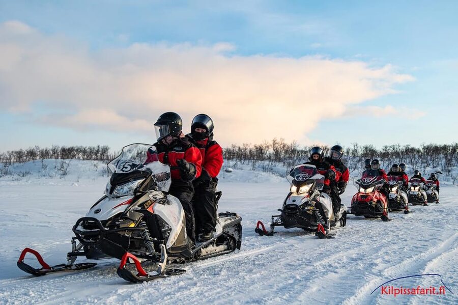 Kilpisjärvi: Border of Three Countries Snowmobile Safari - Frozen Lake Kilpisjärvi: where the thrills start