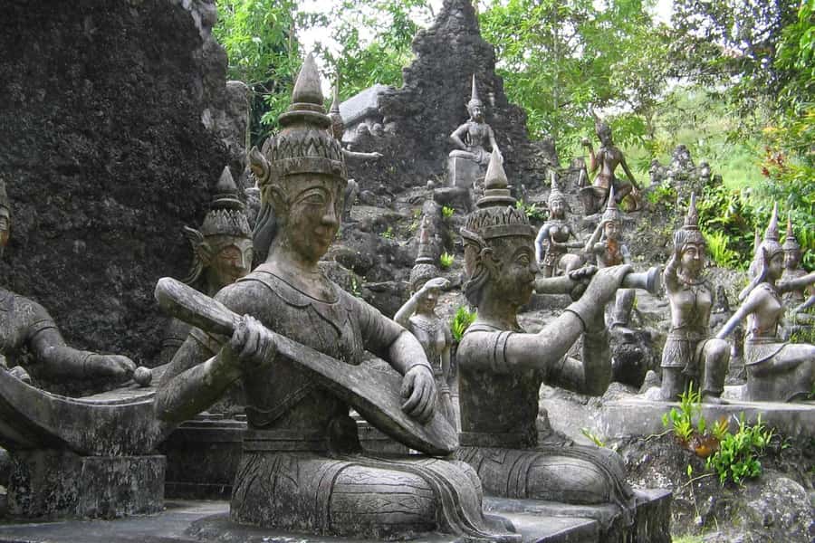 Ko Samui: 4WD Wild Jungle Safari Tour with Lunch - Buddha’s Magic Garden: Quirky Statues, a Stream, and a Prayer Room
