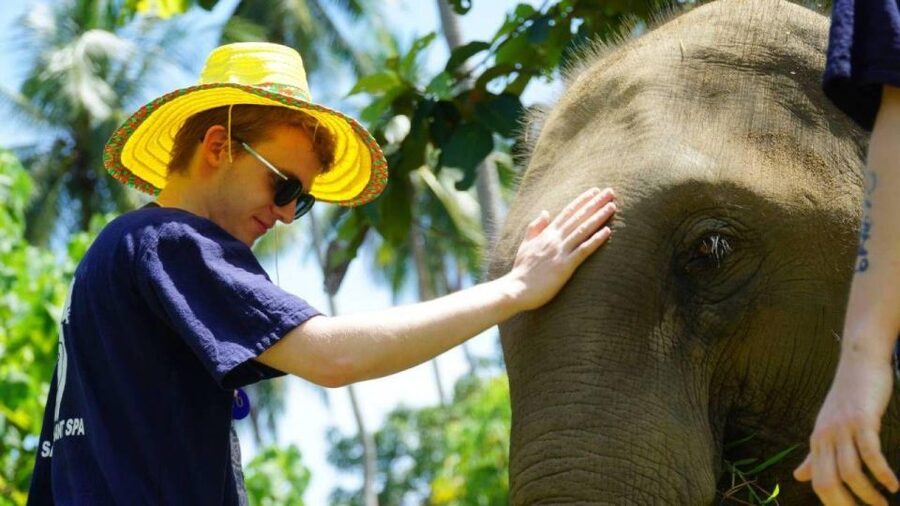 Koh Samui: 4x4 Sightseeing Safari & Elephant Sanctuary Tour - Grandfather and Grandmother Rocks: the story behind the names