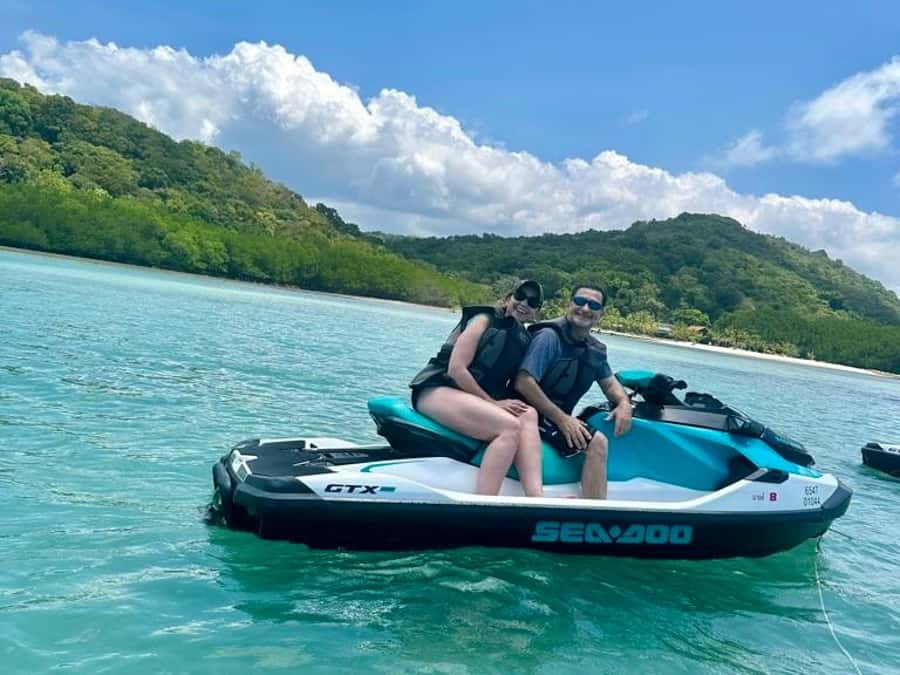 Koh Samui: Jetski Safari, Snorkeling to Pig & Virgin Islands - Koh Tan lagoon: photos, a swim stop, and then real snorkeling
