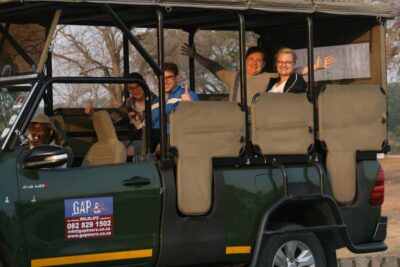 Kruger National Park Afternoon Safari - The ride from Hazyview: open vs air-conditioned safari vehicle