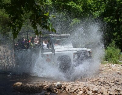 Kusadasi: National Park Jeep Safari with Lunch and Transport - Off-road National Park jeeps: adrenaline with dust in the mix