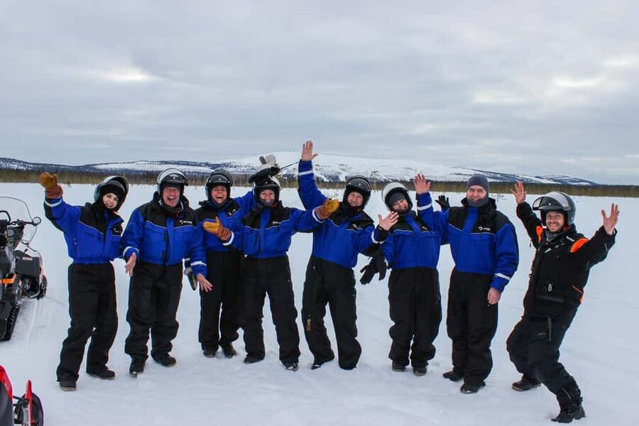Levi: Snowmobile Safari to the Levi Nature - Kids in a Sleigh Pulled by the Guide: Comfort, Timing, and Safety