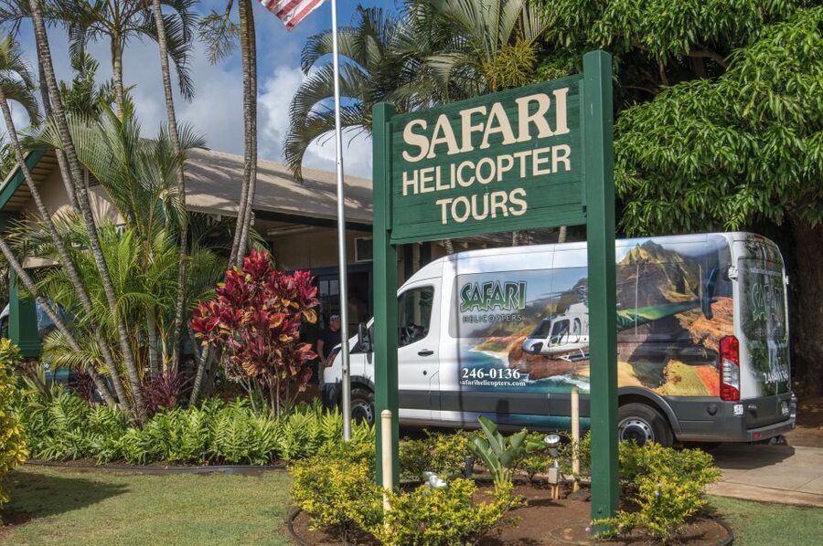 Lihue: Deluxe Waterfall Safari Helicopter Tour - Who should book this Kauai helicopter safari