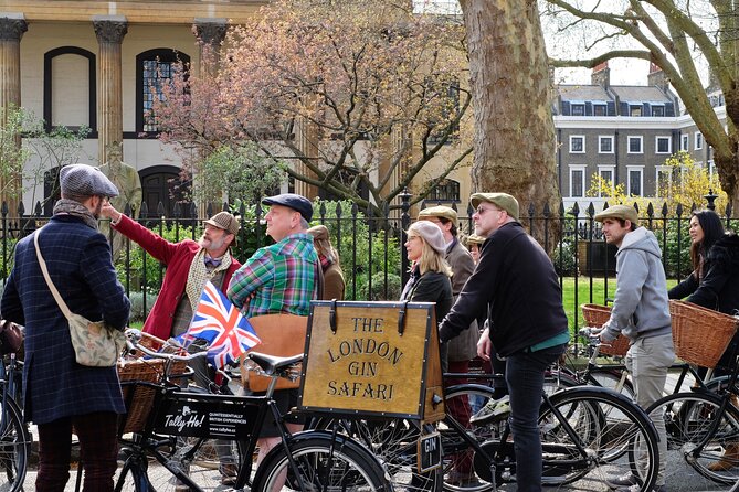 London Gin Safari: A Spirited, Juniper-Fuelled Jaunt - Gin stops on the move: samples, G&Ts, and one cocktail