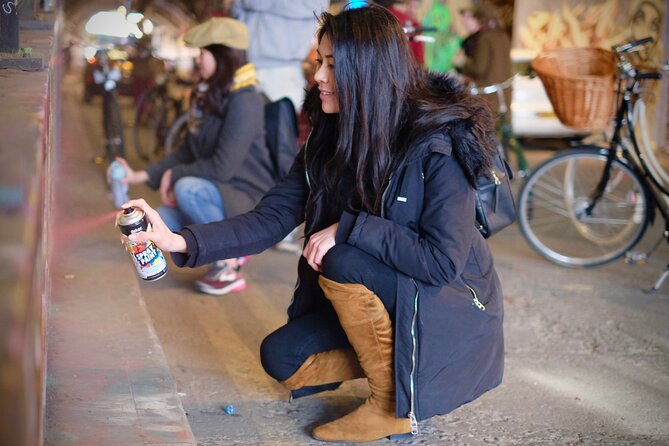 London Gin Safari: A Spirited, Juniper-Fuelled Jaunt - The bike route: Dickensian streets and quiet residential squares