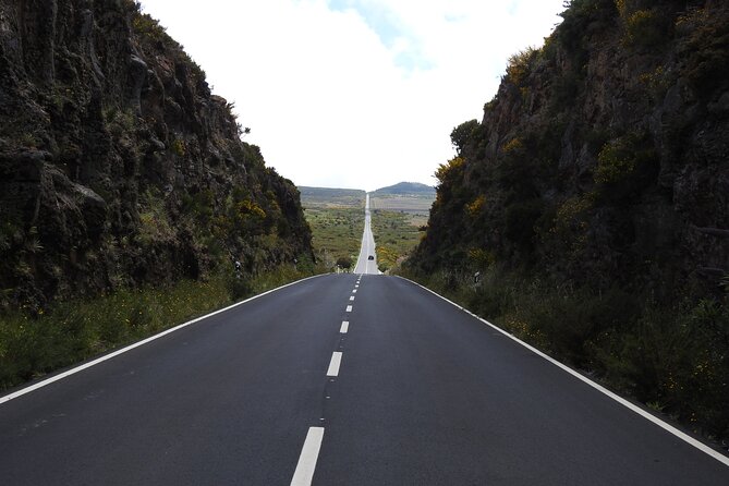 Madeira 4x4 Jeep Safari : Porto Moniz, Lava Pools & Fanal Forest - Seixal Black Sand Beach: Short Stop, Strong Visual Memory