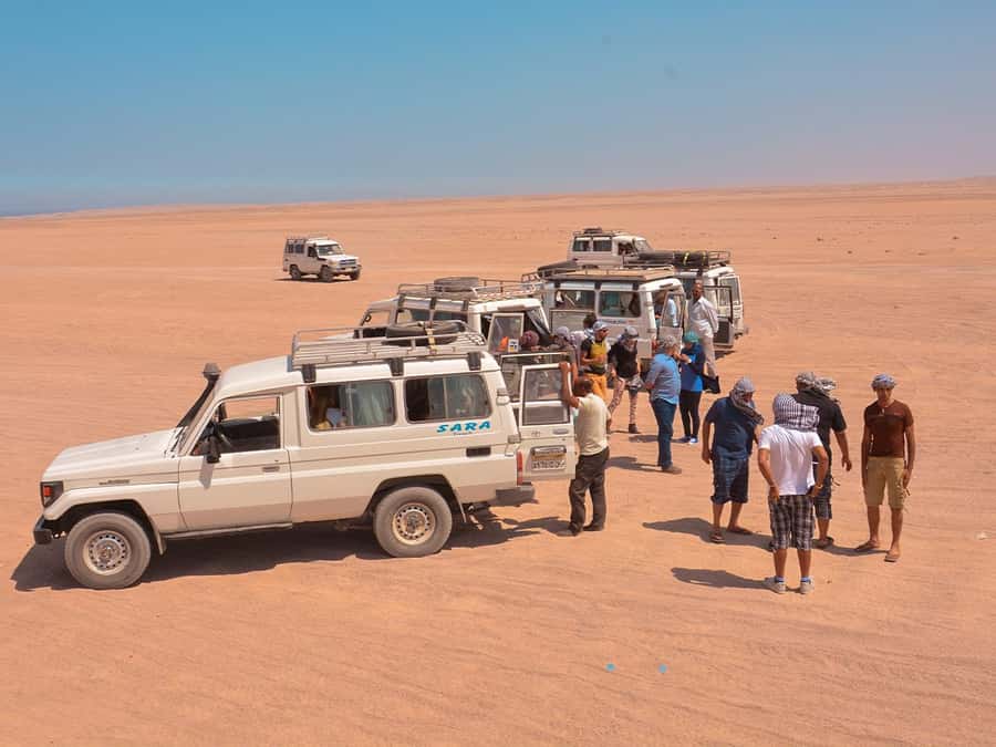 Makadi Bay: Jeep Safari Adventure with Bedouin guide - Bedouin Camp Culture: What You’ll Do Before Dinner