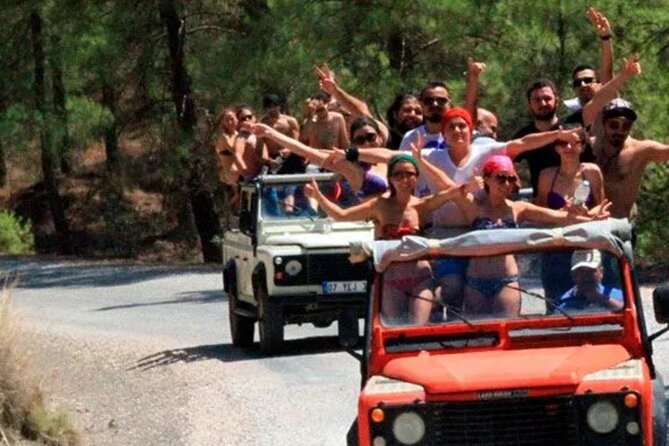 Marmaris Jeep Safari Tour With Waterfall and Water Fights - Comfort break with showers: how they keep the day moving