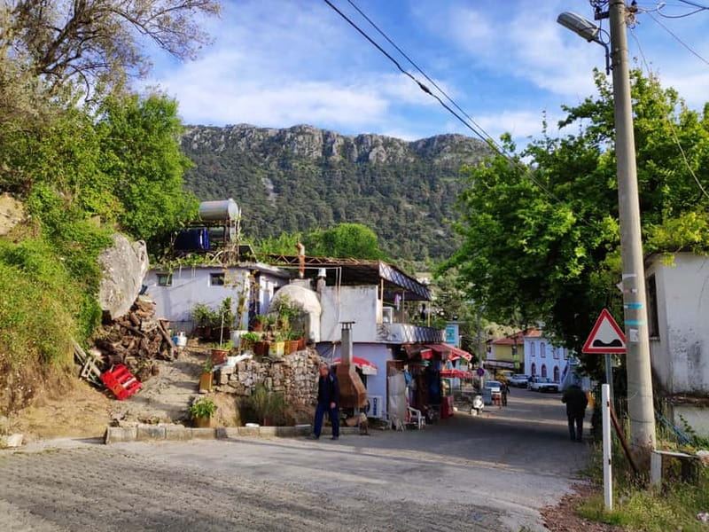Marmaris: Jeep Safari, Turgut Waterfall, Jesus Beach w/Lunch - Who This Jeep Safari Suits Best