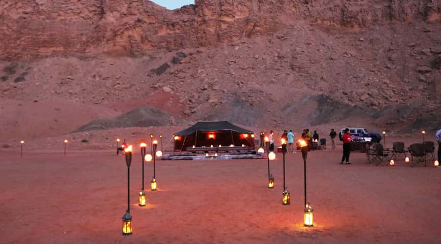 Mleiha Desert Safari with Sandboarding, Stargazing & Dinner - Sandboarding at Mleiha: Short Session, Big Ride Physics