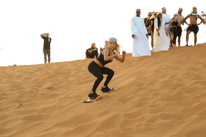 Morning / Mid-Day Desert Safari with Brunch & Dune Bashing - The 4x4 dune bash: where adrenaline meets control