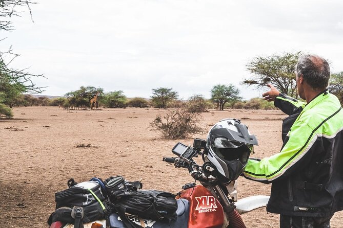 Motorcycle Safari - The briefing and the guide system that keeps everyone together