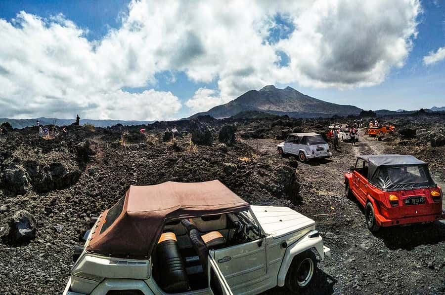 Mount Batur: Private Volkswagen Volcano Safari - Natural hot springs: soak time, timing, and what to pack
