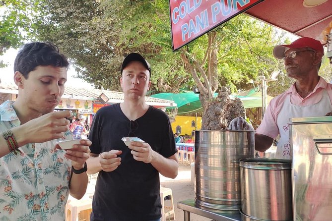 Mumbai Street Food Safari - Stop 3: Taj Icecream in Bohri Mohalla and Haji Tikka