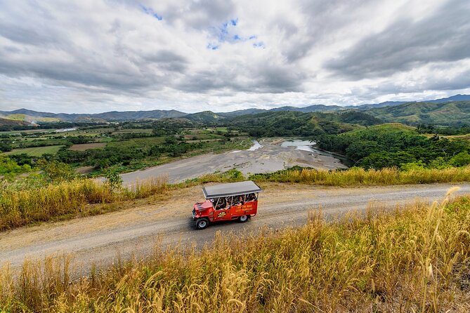Naihehe Cave Safari in Sigatoka with BBQ Lunch - Naihehe Cave Walk: What the Cave Is Like Underfoot