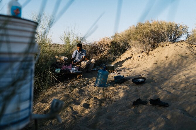 Non-Touristic Overnight Camel Safari with Stargazing Hidden Tour In Desert - Why This Camel Safari Feels Less Like a Show