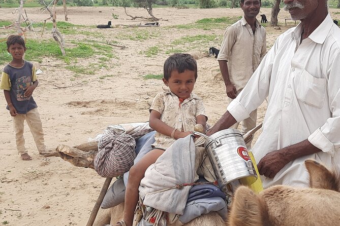 Off the beaten track overnight Camel Safari Tour Jaisalmer - Day 1 on camelback: village stops, dinner, and the free cooking lesson