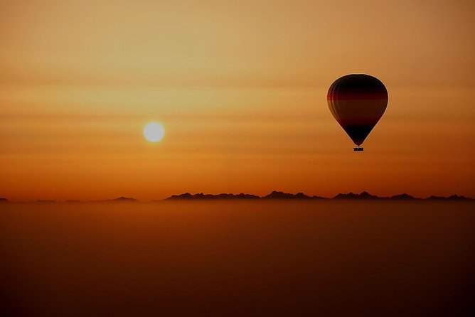Overnight Safari and Sunrise Hot-Air Balloon Ride - Dubai pickup to conservation reserve: when the day really starts