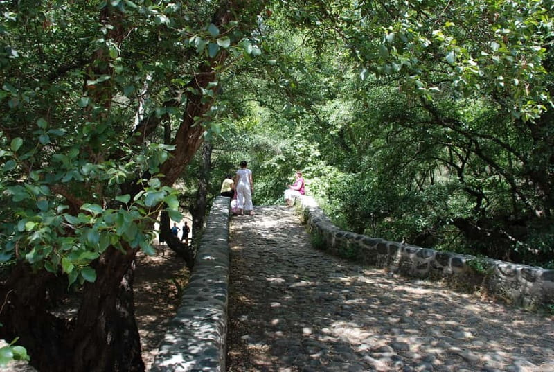 Paphos: Troodos-Kykkos Land Rover Treasure Jeep Safari - Kykkos Monastery: the richest stop on the mountain