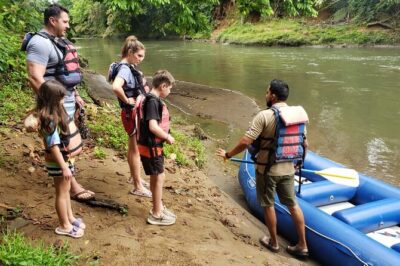 Peñas Blancas River: Wildlife Safari Experience by Raft - Rain-forest reserve stop and safety briefing before you touch water