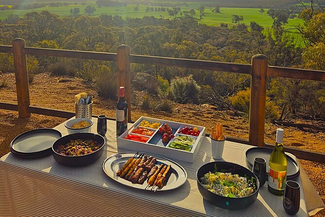 Perth Wildlife Tour Under the Stars with Dinner - Barna Mia nocturnal experience: where the night feels staged-but-natural