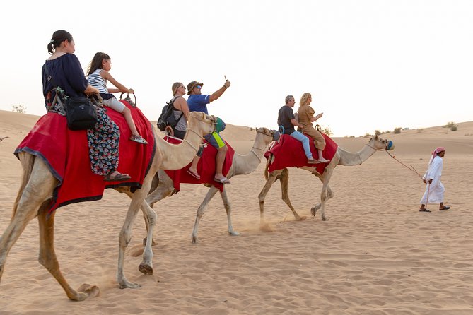 Premium Dubai Desert Safari with BBQ Dinner in the Red Dunes - Desert Heat Tips and What to Wear for Comfort