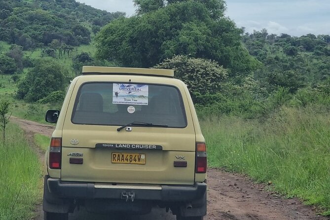 Private 1 Day Akagera Big Five Safari with pick up and lunch. - Entering Akagera: Six Hours of Big Five Focus and Lake Views