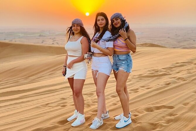 Private Evening Red Sand Desert Safari with BBQ Dinner - BBQ buffet dinner with belly dance, Tanura, and a fire show